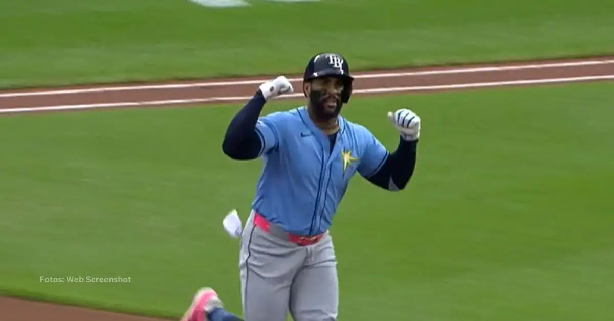 Yandy Díaz tras jonrón con Tampa Bay Rays