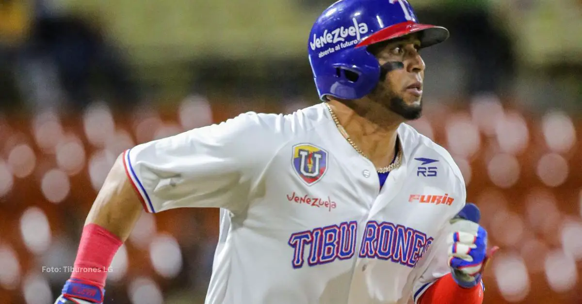 Leonys Martin con Tiburones.